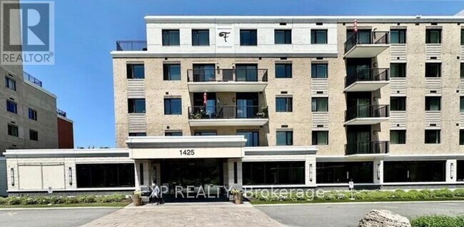 1425-1425 Vanier Pkwy in Ottawa, ON - Building Photo - Building Photo