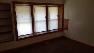702 Congress St, Unit 3 in Ypsilanti, MI - Building Photo - Building Photo