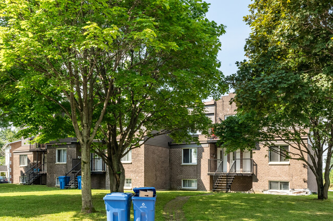 3139 Dubé Rue in Québec, QC - Building Photo - Primary Photo