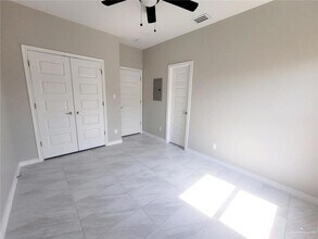 3815 Las Vistas Ln, Unit 5 in Mercedes, TX - Building Photo - Building Photo