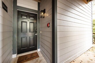 18861 Vineyard Point Ln in Cornelius, NC - Building Photo - Building Photo