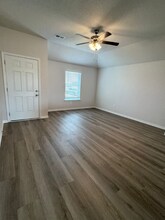 629 W Colleen Ct in Gardner, KS - Building Photo - Building Photo