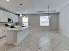 895 Brutus Terrace in Lake Mary, FL - Building Photo - Building Photo