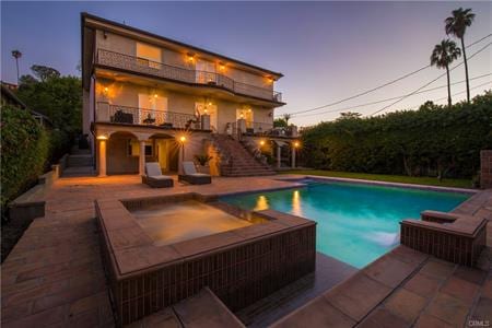 13045 Greenleaf St in Studio City, CA - Foto de edificio - Building Photo