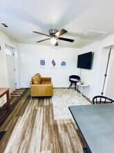 405 Cedar Lane Rd in Greenville, SC - Building Photo - Building Photo