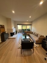 8180 Manitoba St, Unit 116 in Playa Del Rey, CA - Building Photo