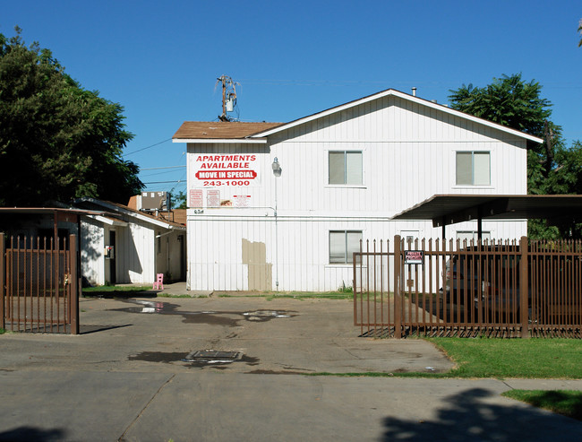 628 S Sierra Vista Ave in Fresno, CA - Building Photo - Building Photo