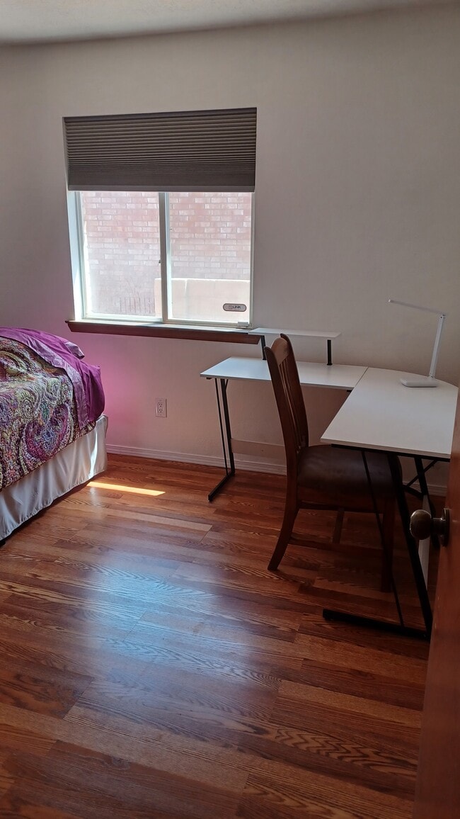 6948 Eastford Pl NW in Albuquerque, NM - Building Photo - Building Photo