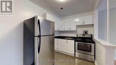 4-114 Greentree Ct in Toronto, ON - Building Photo - Building Photo