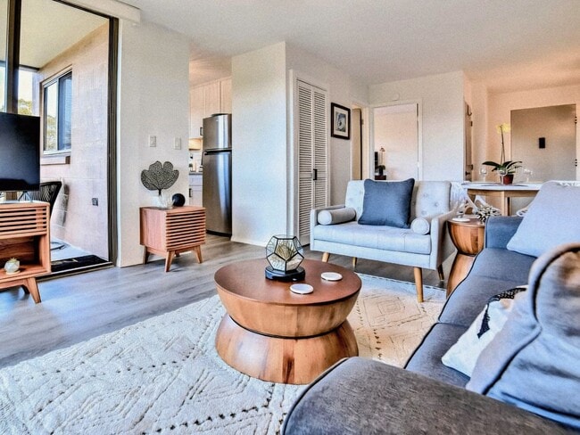 property at 4310 Lower Honoapiilani Rd