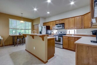 714 La Grande Blvd in Puyallup, WA - Building Photo - Building Photo