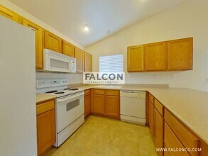 14207 White Peak Dr in Colorado Springs, CO - Building Photo - Building Photo