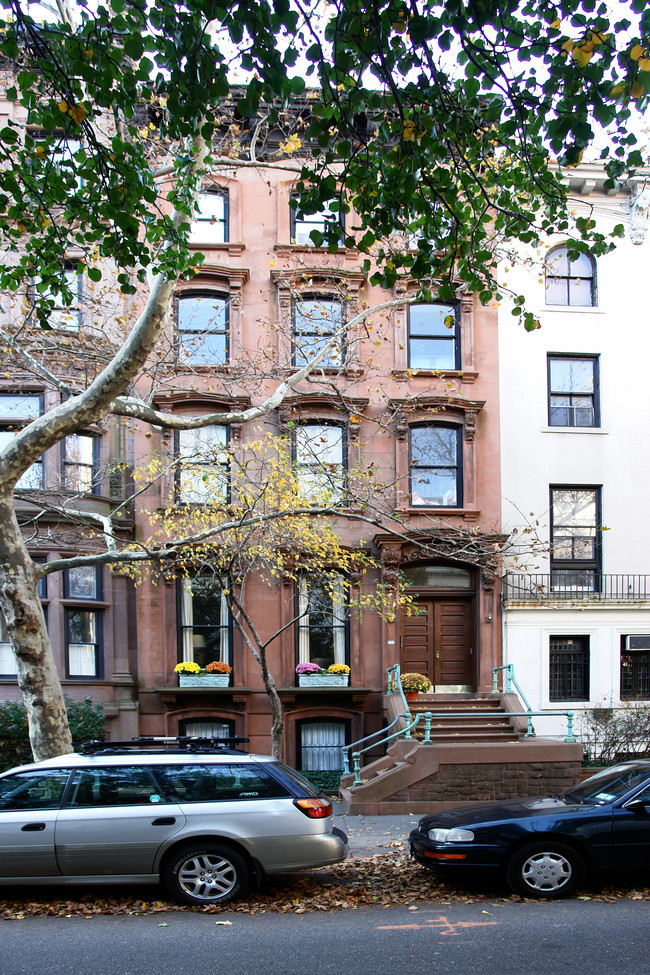 104 Pierrepont St in Brooklyn, NY - Building Photo - Building Photo