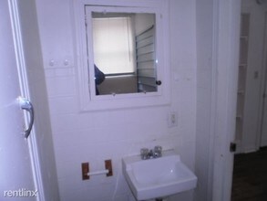 1211 Wells Pl in Kalamazoo, MI - Building Photo - Building Photo