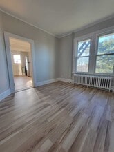 766 Broad St in Meriden, CT - Building Photo - Building Photo