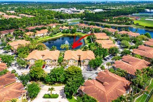 4890 Bonsai Cir in Palm Beach Gardens, FL - Building Photo