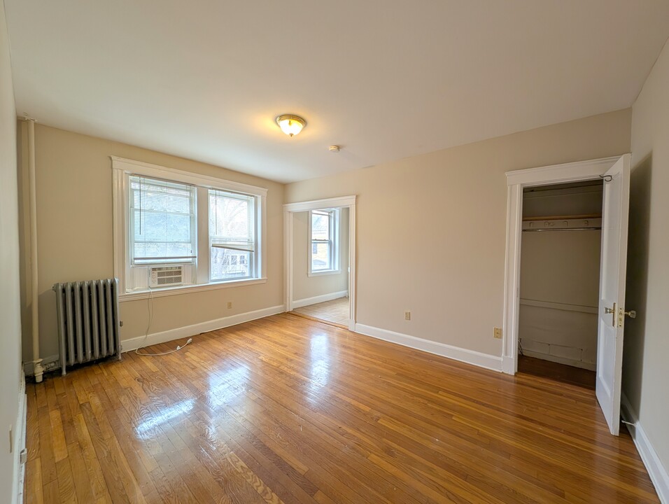 10 Agassiz St, Unit 20 in Cambridge, MA - Building Photo