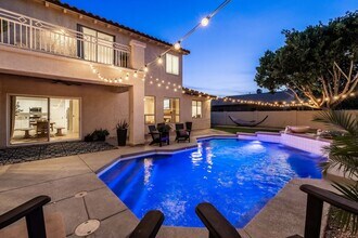 1522 E Loma Vista St in Gilbert, AZ - Foto de edificio - Building Photo