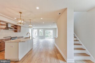 1236 Butler Pike in Conshohocken, PA - Building Photo