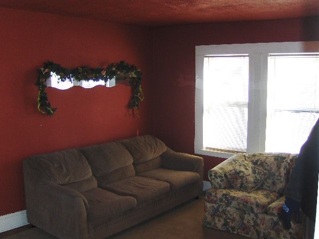 24 Stephens Ct in Pontiac, MI - Building Photo