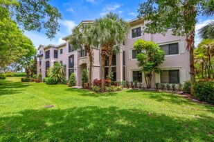 3023 Alcazar Pl in Palm Beach Gardens, FL - Building Photo