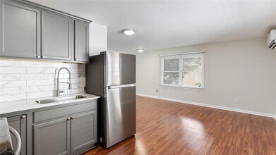 1513 W 22nd St in Houston, TX - Building Photo - Building Photo