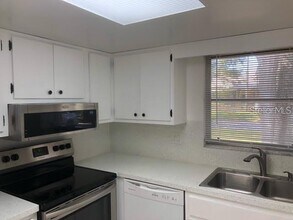 449 Jewel Ct in Belleair Bluffs, FL - Building Photo - Building Photo