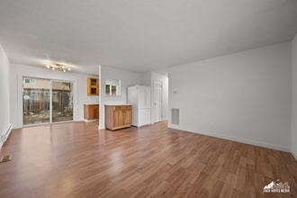4207 Hayes St in Anchorage, AK - Building Photo - Building Photo
