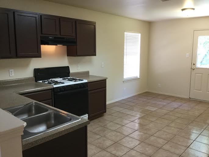 9001 Kimono Ridge Dr in Austin, TX - Building Photo