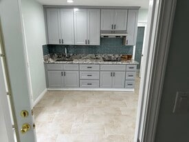 607 N Eileen Ave in West Covina, CA - Building Photo