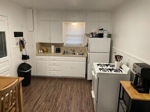 3203 33rd St in Lubbock, TX - Building Photo - Building Photo