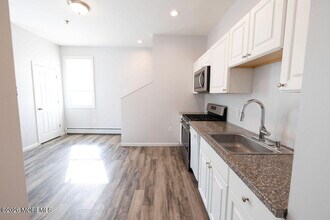 14 Highland Blvd in Keansburg, NJ - Building Photo - Building Photo