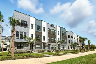 2326 Addalia Aly in Orlando, FL - Building Photo - Building Photo