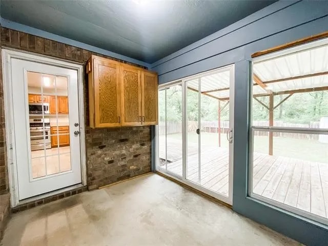 125 Parkwood Ct in Azle, TX - Foto de edificio - Building Photo