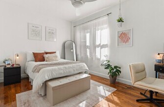 325 Summit Ave, Unit #203 in Boston, MA - Building Photo - Building Photo