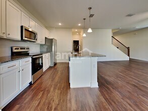 974 Tan Tara Trl in Jacksonville, FL - Building Photo - Building Photo