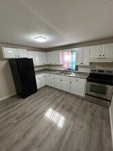 31 Joyce St in Webster, MA - Building Photo - Building Photo