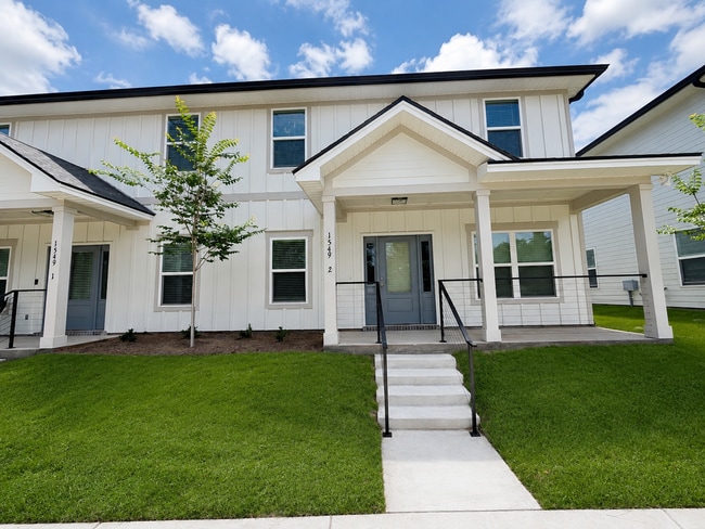 property at 1549 Payne St
