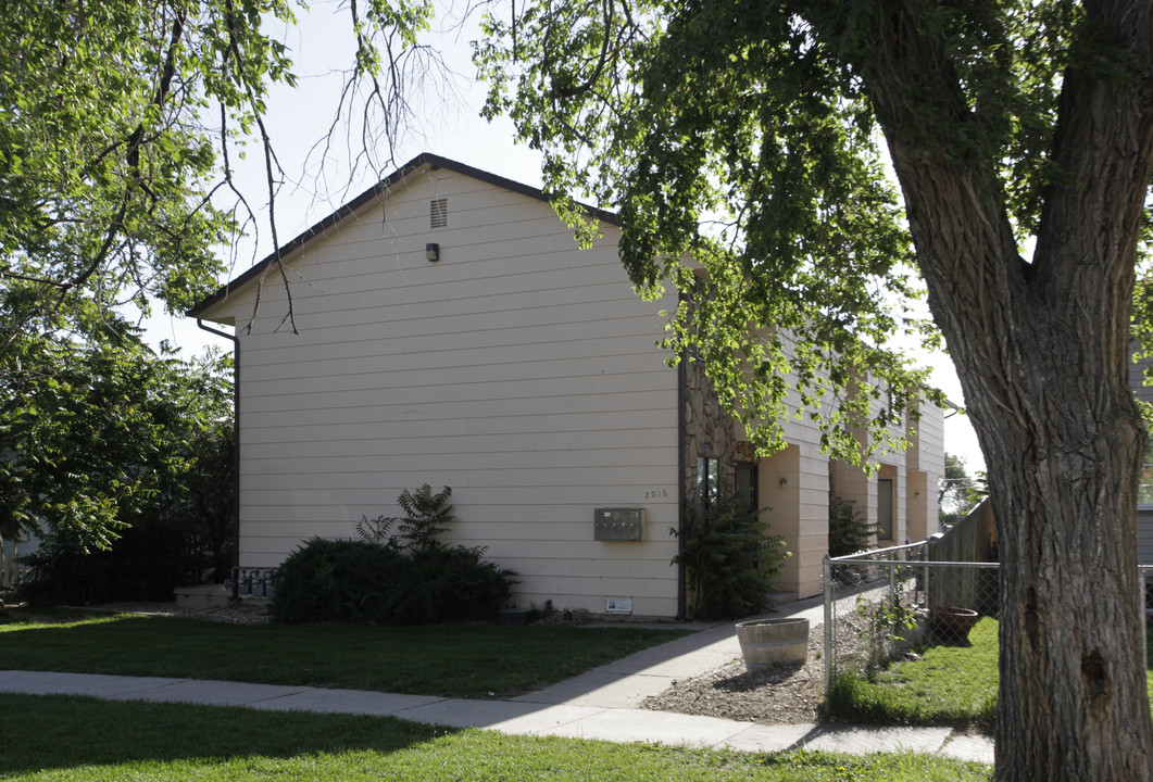 2016 5th Ave in Greeley, CO - Foto de edificio