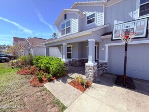 2563 Lantana Ln in Green Cove Springs, FL - Building Photo - Building Photo