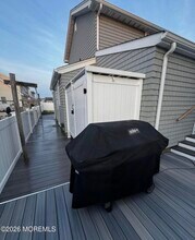 106 Surf Dr in Seaside Park, NJ - Building Photo - Building Photo