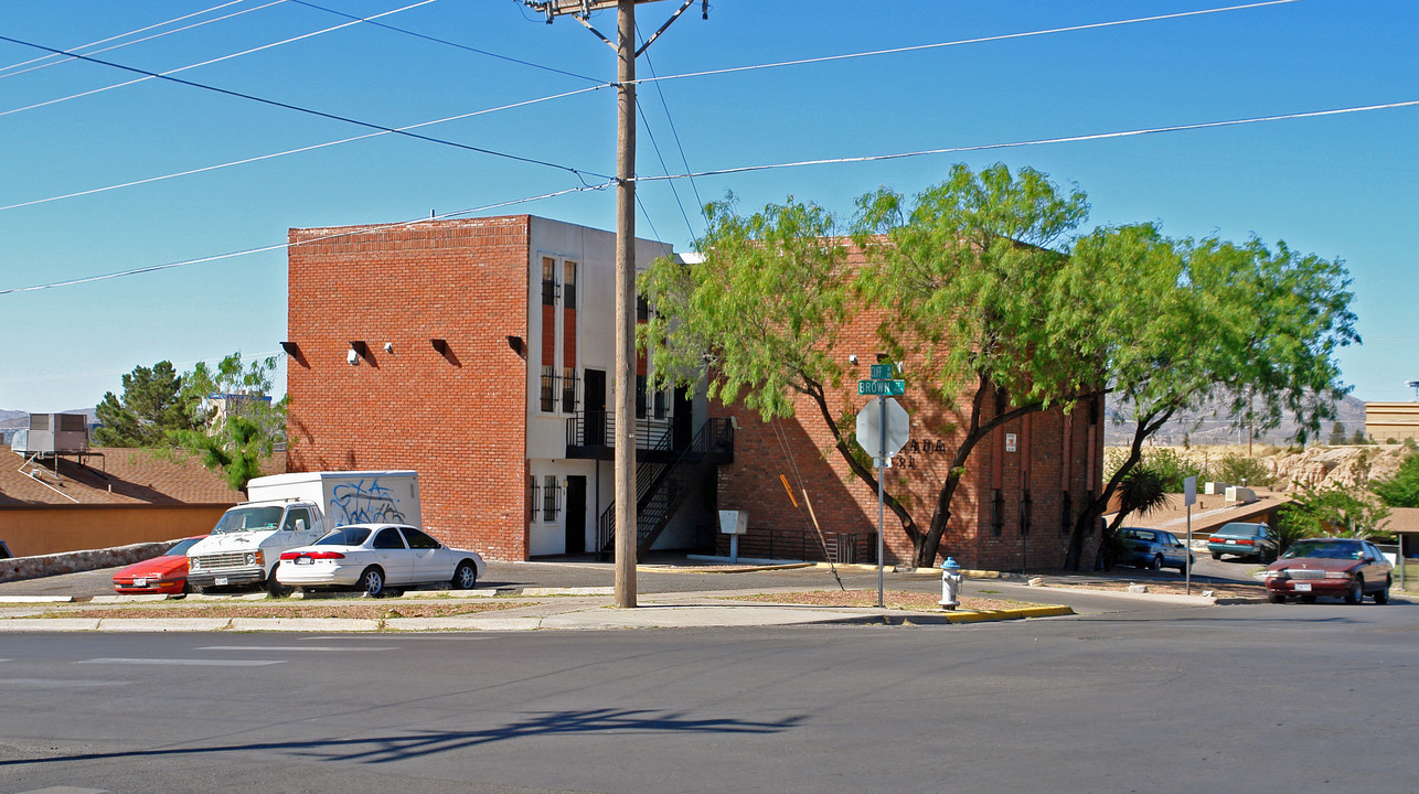 Alborada in El Paso, TX - Building Photo