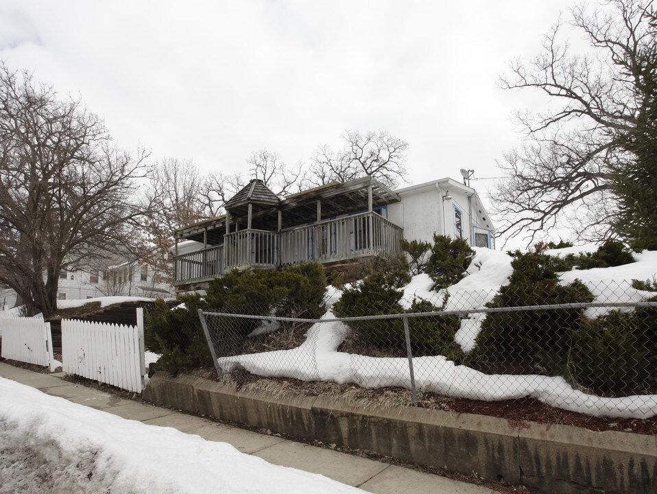 1605 Oakland Ave in Des Moines, IA - Foto de edificio