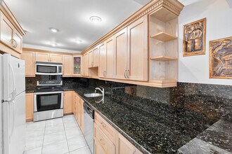 2851 S Ocean Blvd in Boca Raton, FL - Building Photo - Building Photo