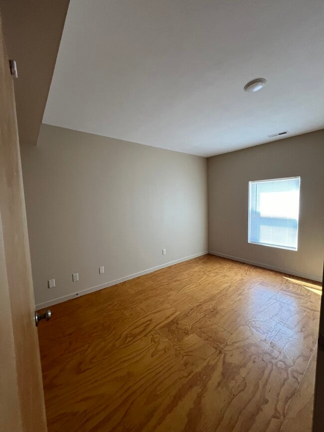 728 N Plum St in Hutchinson, KS - Building Photo - Building Photo