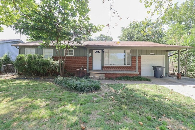 property at 6736 E 27th St