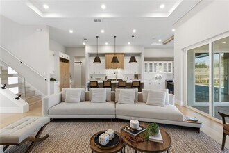 16809 Bolsena Dr in Montverde, FL - Foto de edificio - Building Photo