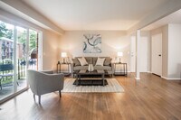 Apartamentos en Alquiler menos de $2600 que Permiten Mascotas en Mount