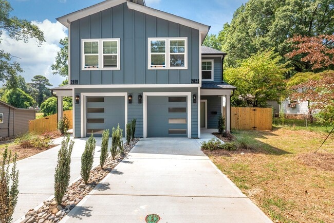 2823 Coronet Way in Charlotte, NC - Building Photo - Building Photo