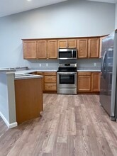 10563 Butler Cir, Unit 10563 in Rolla, MO - Foto de edificio - Building Photo